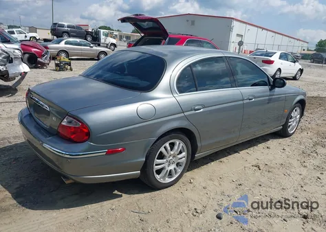 2003 Jaguar S-Type 4.2L V8 from USA, damaged, VIN SAJEA01UX3HM89275